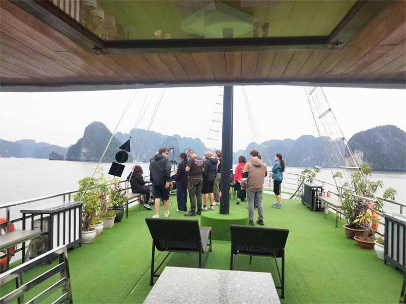 Halong Bay Private Cruise In The Afternoon 4-Hour - Halong Bay Day Tour - Escape to the Less Crowded Core Zone