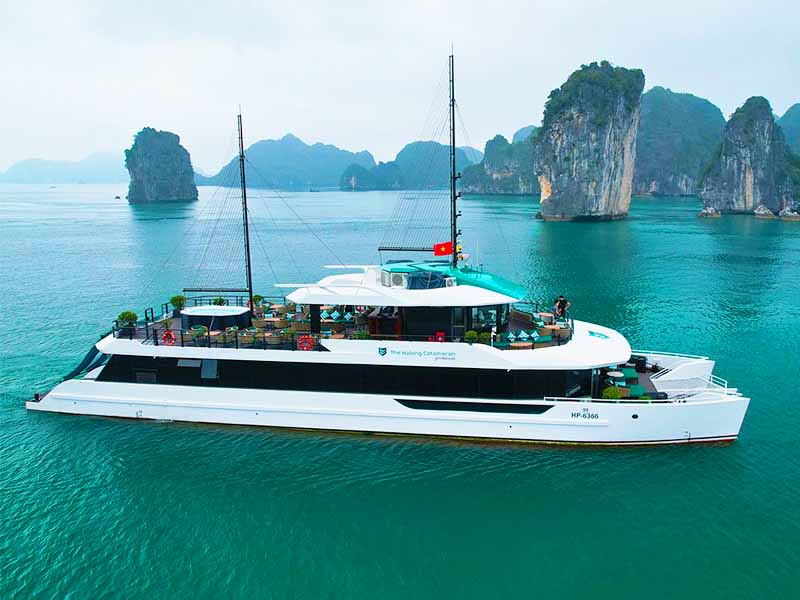 The Halong Catamaran - Luxury Cruising in Northern Vietnam - Halong Bay & Lanha Bay