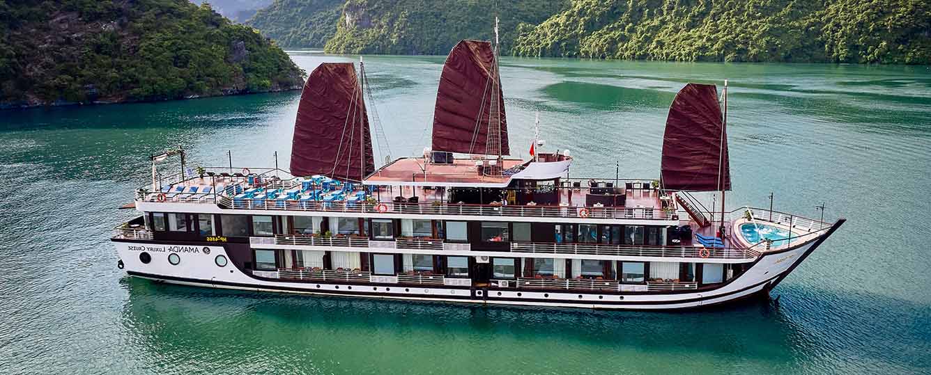 Amanda Luxury Lanha Cruise - Elegant Exploration - 2 Days 1 Night - Lanha Bay