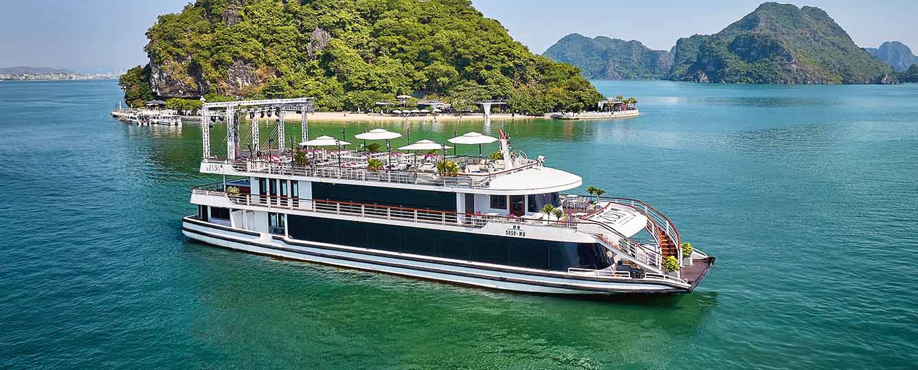 Iris Cruise - Where Elegance Meets Tranquility - Halong Bay