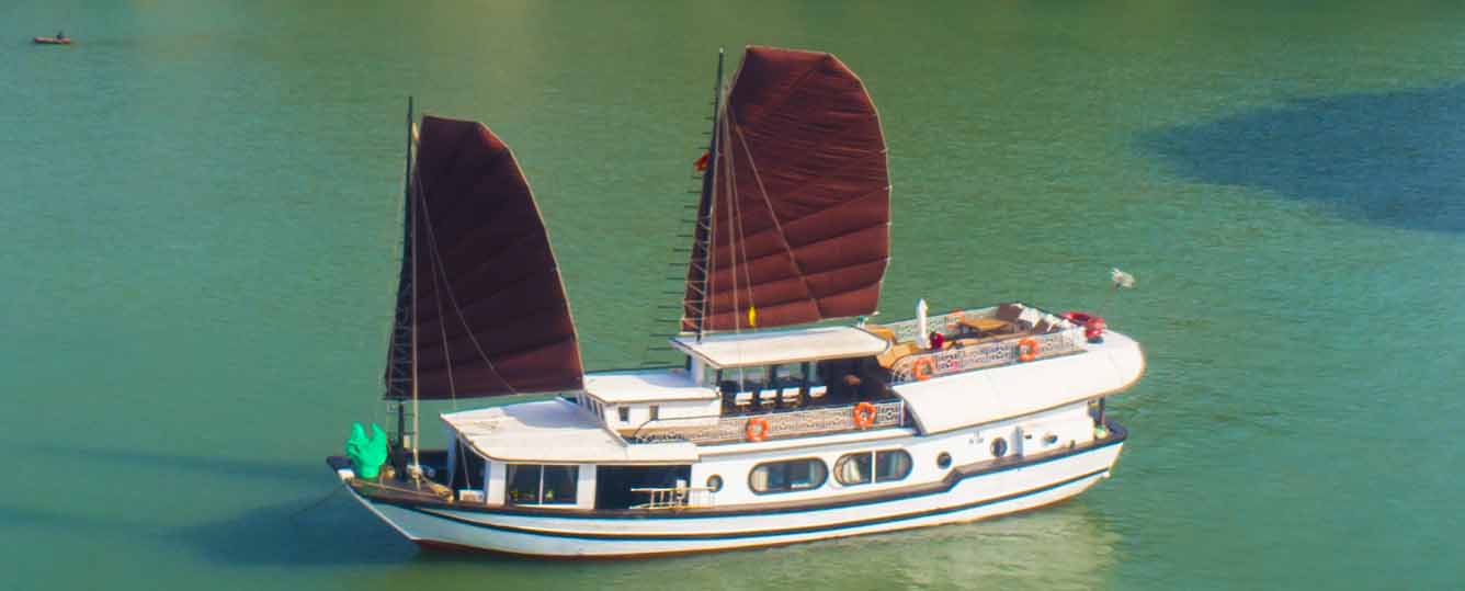 Prince Junk: Halong Bay Private Junk 4 Cabin - 3D2N